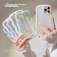 Funda iPhone 13 ondulada con borde ondulado